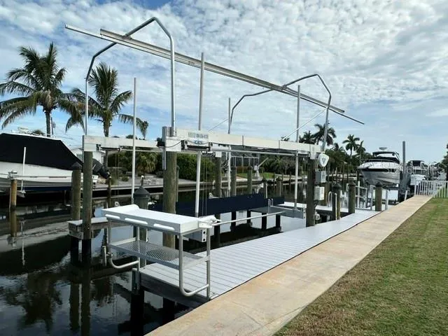 524 68TH STREET Holmes Beach, FL 34217