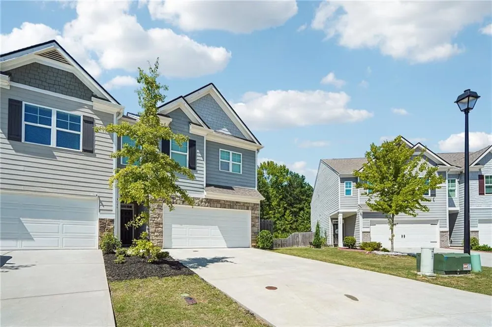 5184 Barberry Avenue Oakwood, GA 30566