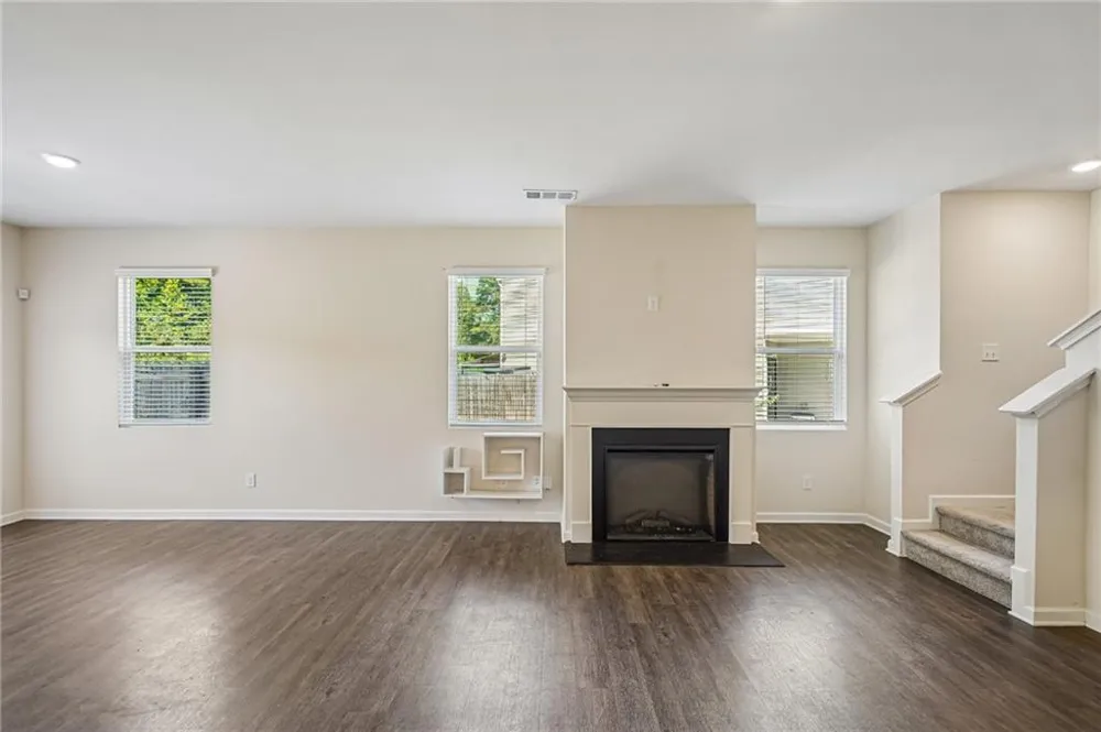 5184 Barberry Avenue Oakwood, GA 30566