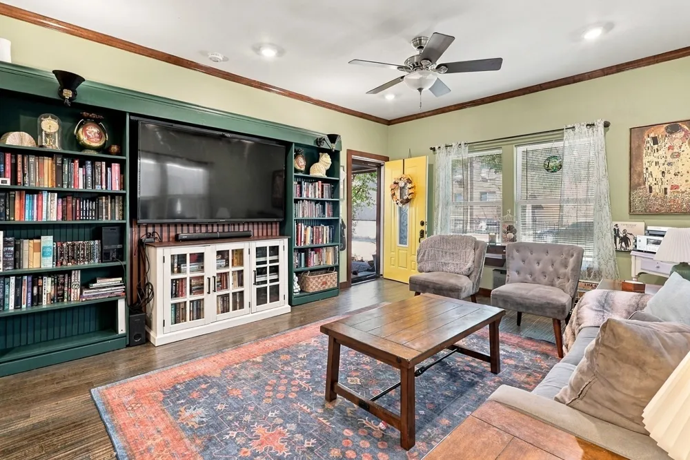 2612 Idaho Avenue Dallas, TX 75216