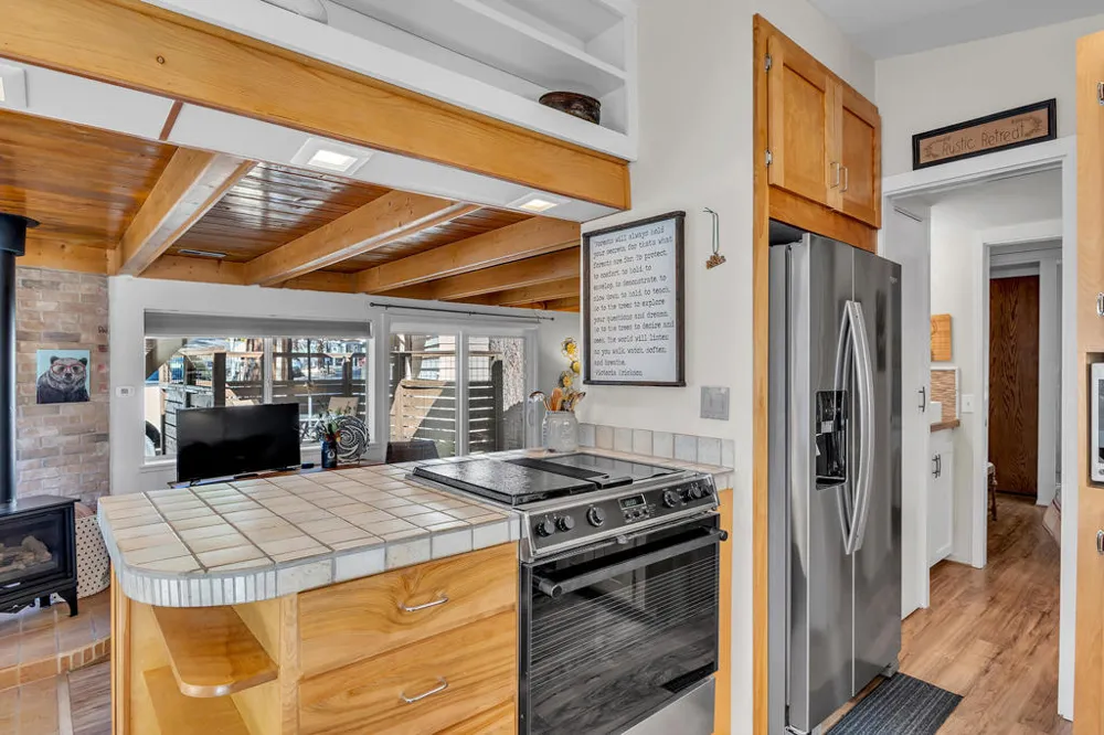 25955 California 243 #28 Idyllwild, CA 92549