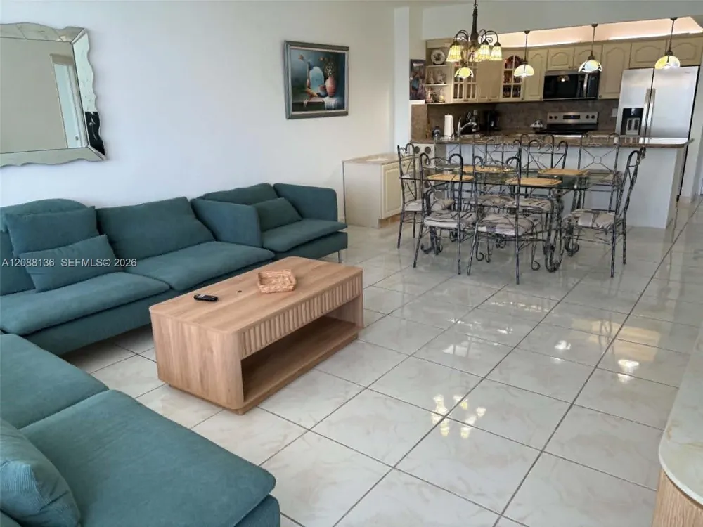 3725 S Ocean Dr #306 Hollywood, FL 33019