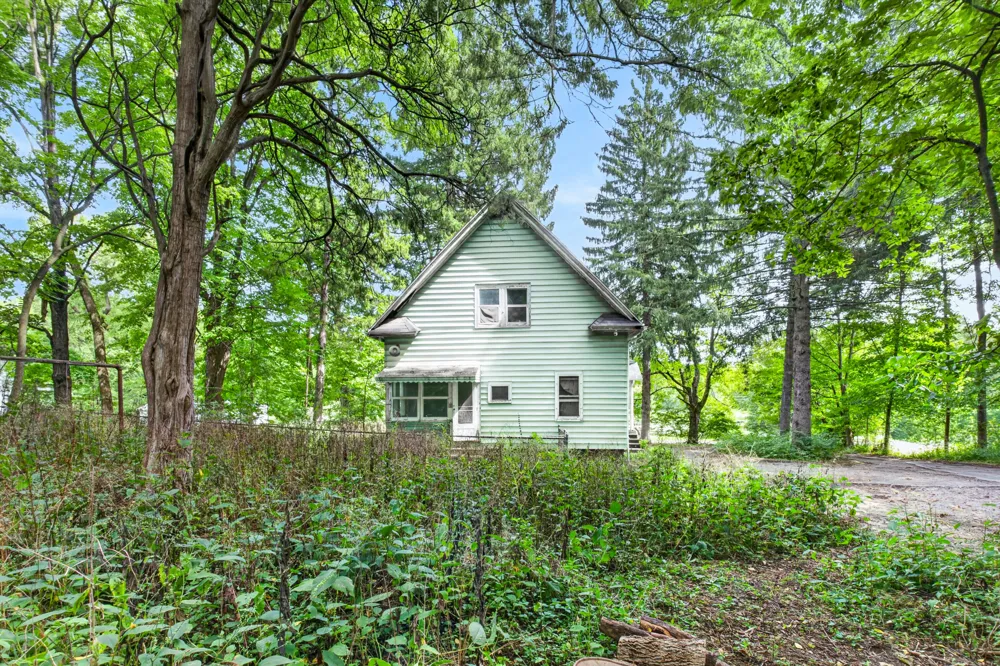 441 26th Street Kalamazoo, MI 49048