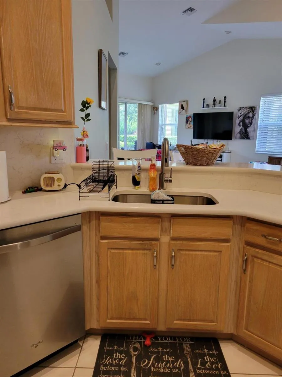 7073 Torrey Pines Circle Port St. Lucie, FL 34986