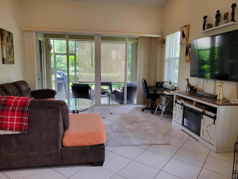 7073 Torrey Pines Circle Port St. Lucie, FL 34986