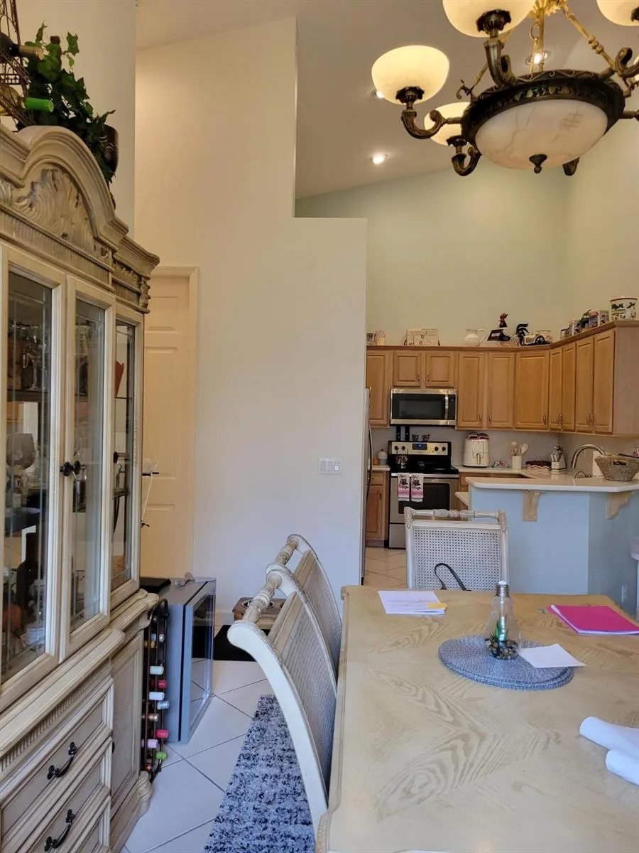7073 Torrey Pines Circle Port St. Lucie, FL 34986