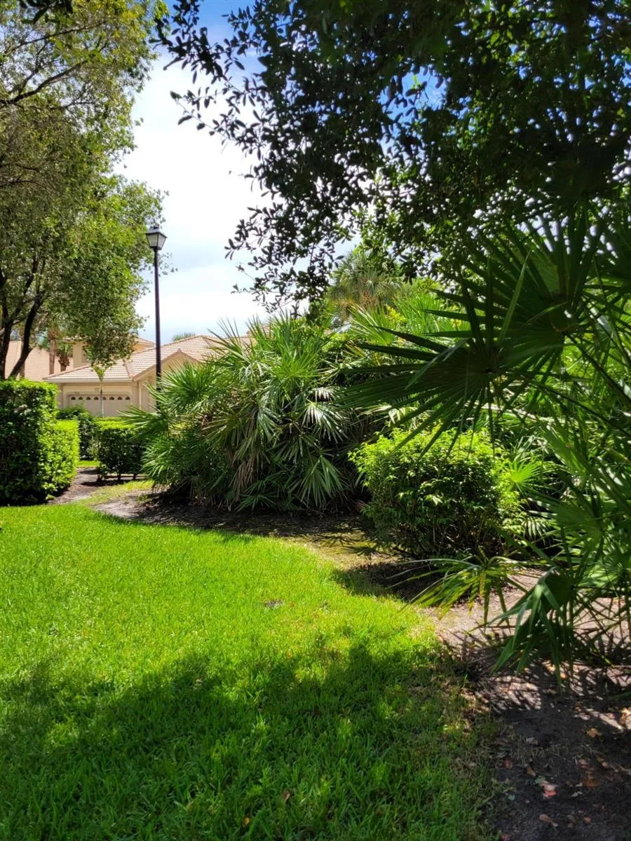 7073 Torrey Pines Circle Port St. Lucie, FL 34986