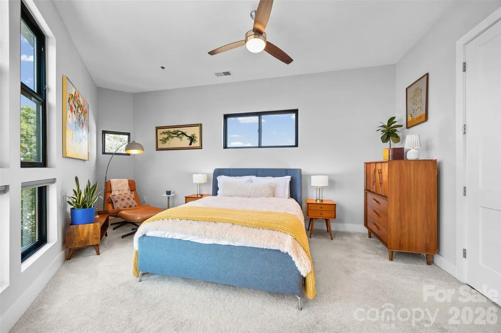 501 E 37th Street #H Charlotte, NC 28205