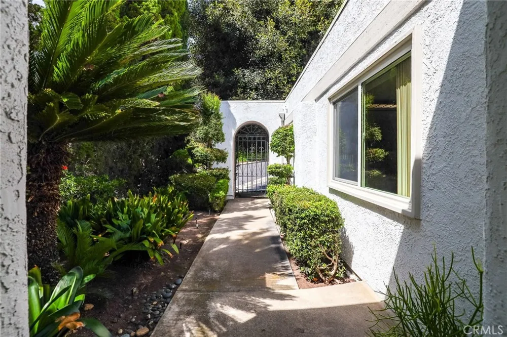 3503 Bahia Blanca W #C Laguna Woods, CA 92637