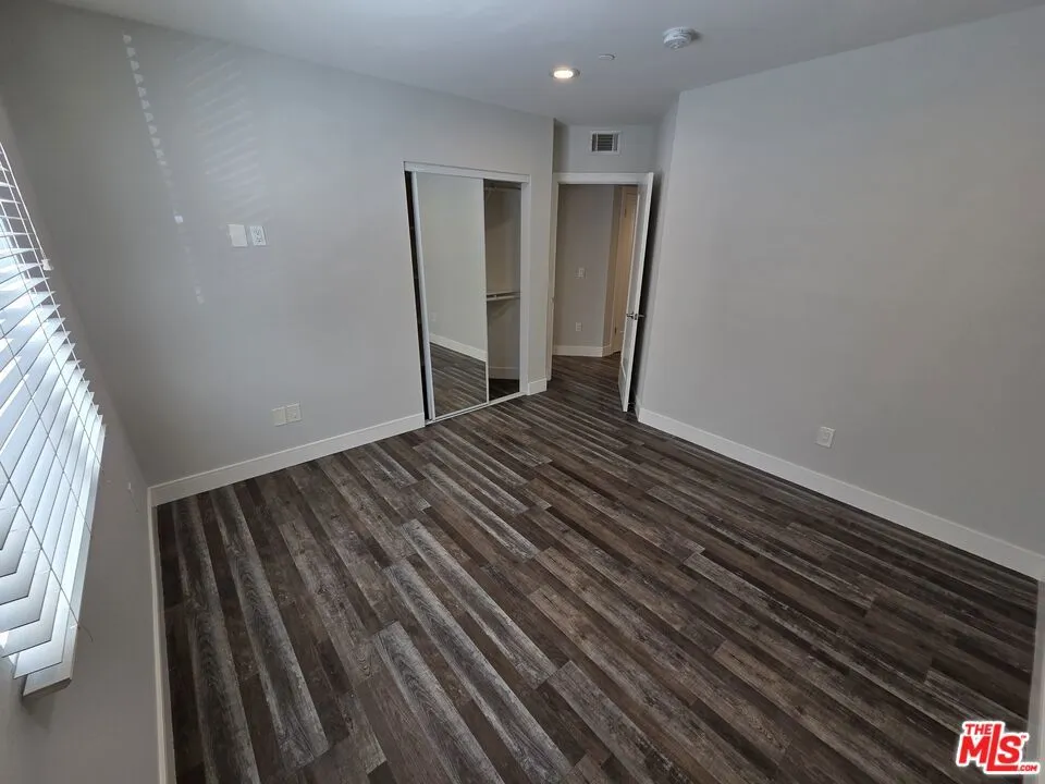1255 Kingsley Drive Los Angeles, CA 90029