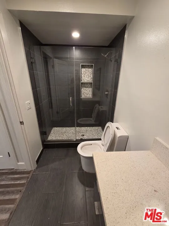 1255 Kingsley Drive Los Angeles, CA 90029