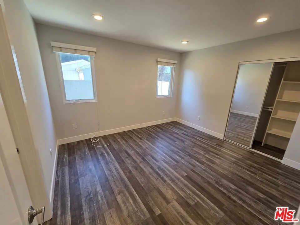 1255 Kingsley Drive Los Angeles, CA 90029