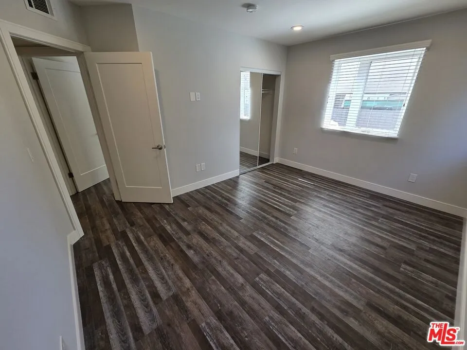 1255 Kingsley Drive Los Angeles, CA 90029