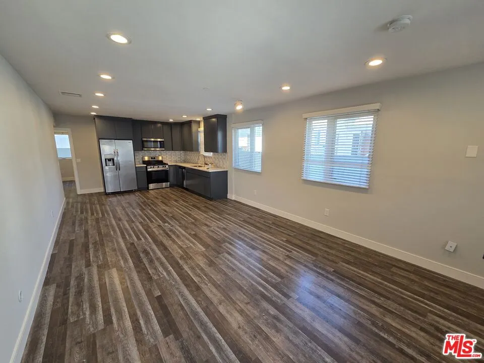 1255 Kingsley Drive Los Angeles, CA 90029