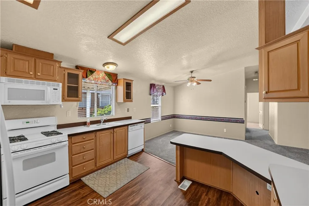 7717 Church Avenue #58 Highland, CA 92346