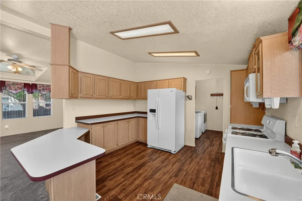 7717 Church Avenue #58 Highland, CA 92346