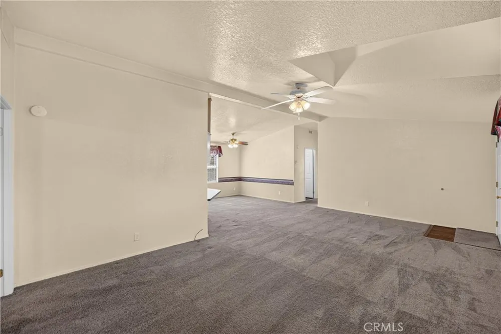 7717 Church Avenue #58 Highland, CA 92346