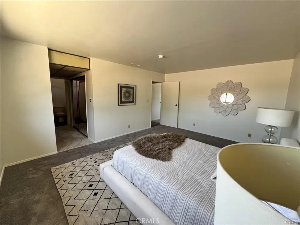 5034 Templeton #B El Sereno, CA 90032