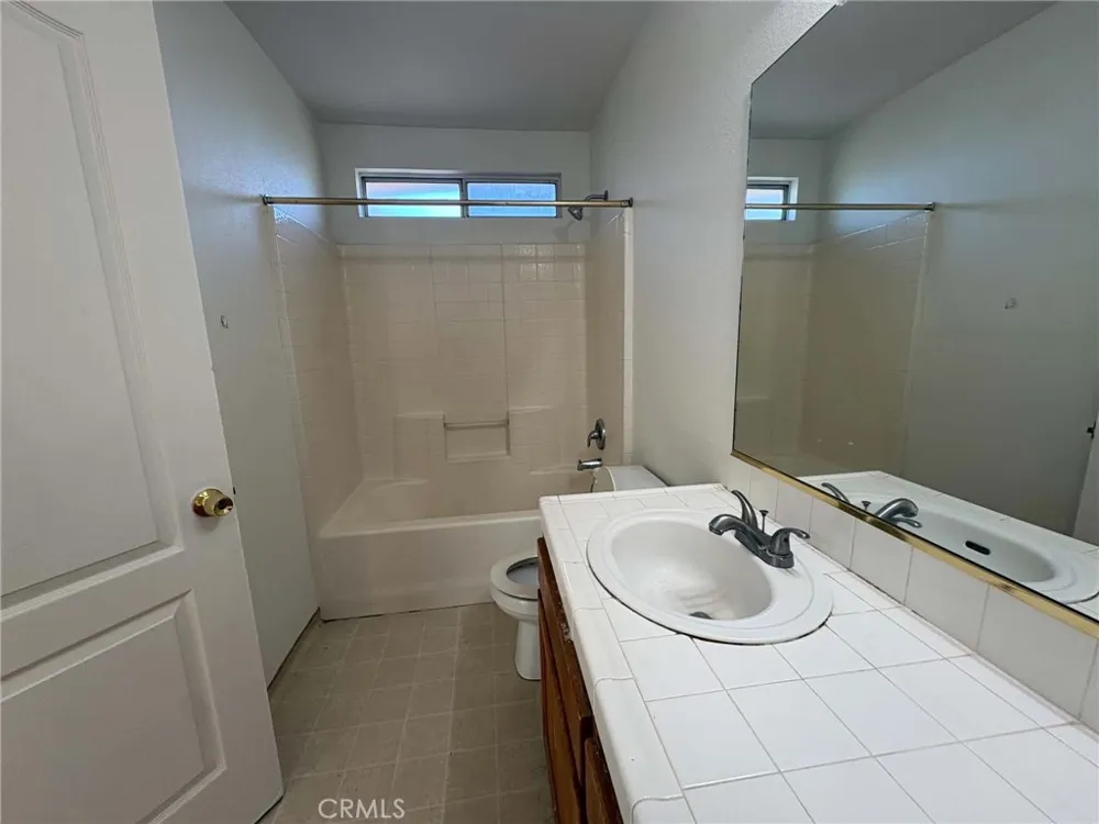 10325 Recreation Avenue Fresno, CA 93730