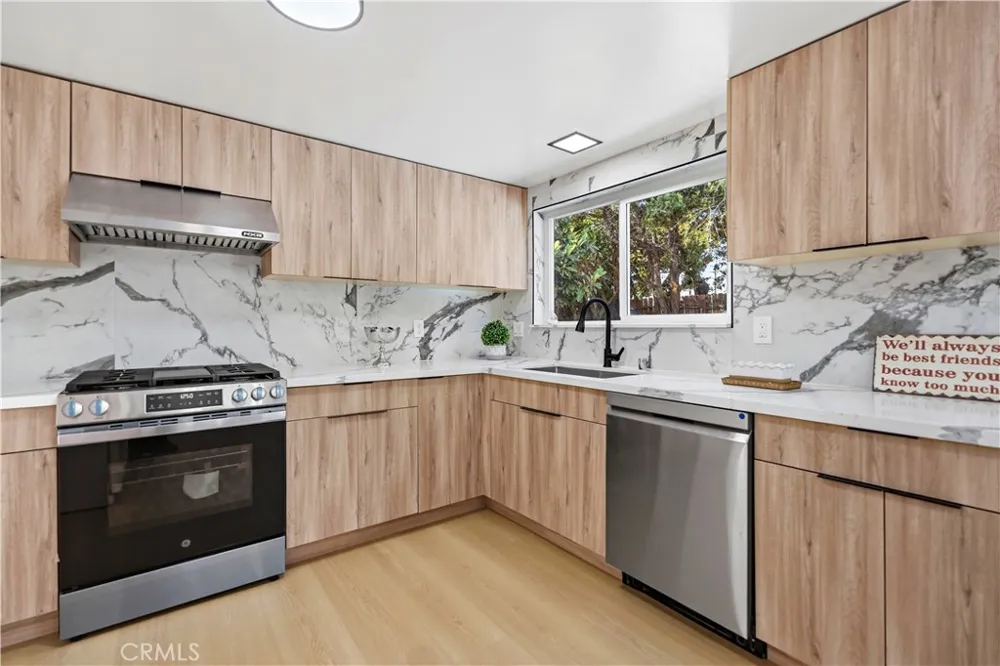 8605 Longden Avenue San Gabriel, CA 91775