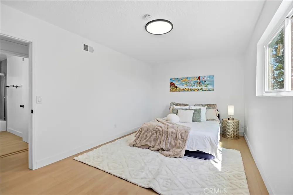 8605 Longden Avenue San Gabriel, CA 91775