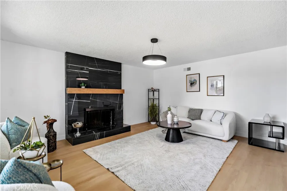 8605 Longden Avenue San Gabriel, CA 91775