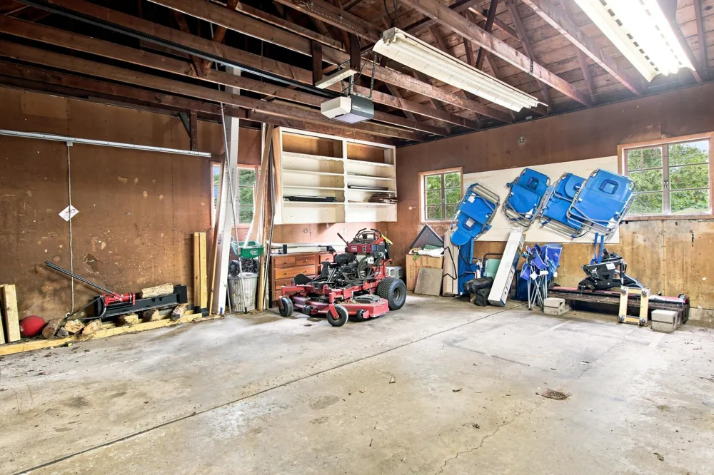3205 Lakeshore Drive St. Joseph, MI 49085