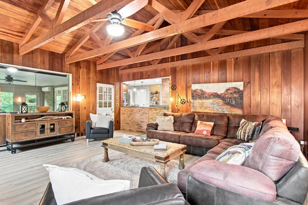 3205 Lakeshore Drive St. Joseph, MI 49085