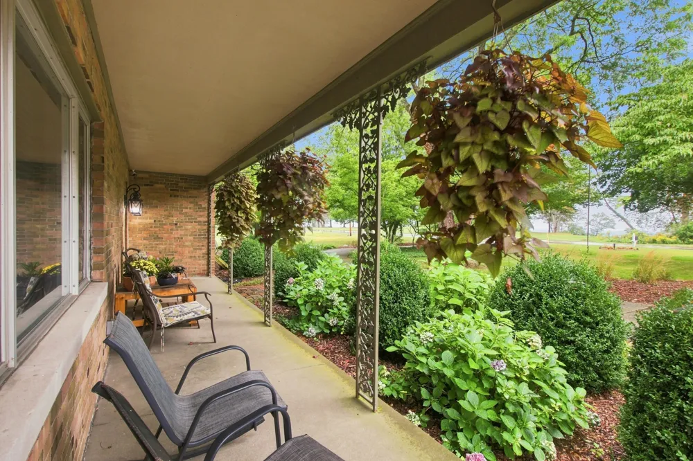 3205 Lakeshore Drive St. Joseph, MI 49085