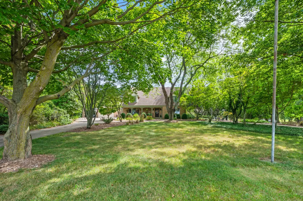 3205 Lakeshore Drive St. Joseph, MI 49085