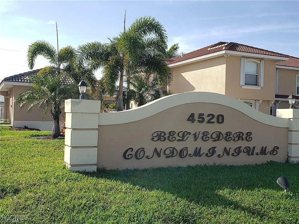 4520 Skyline Boulevard #202 Cape Coral, FL 33914