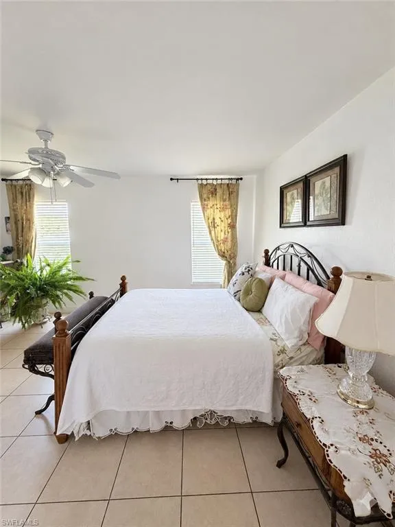 4520 Skyline Boulevard #202 Cape Coral, FL 33914