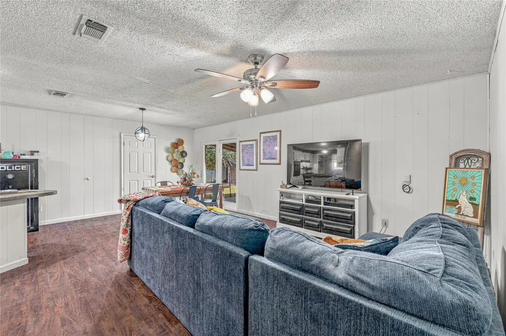 108 Vicksburg Drive Comanche, TX 76442