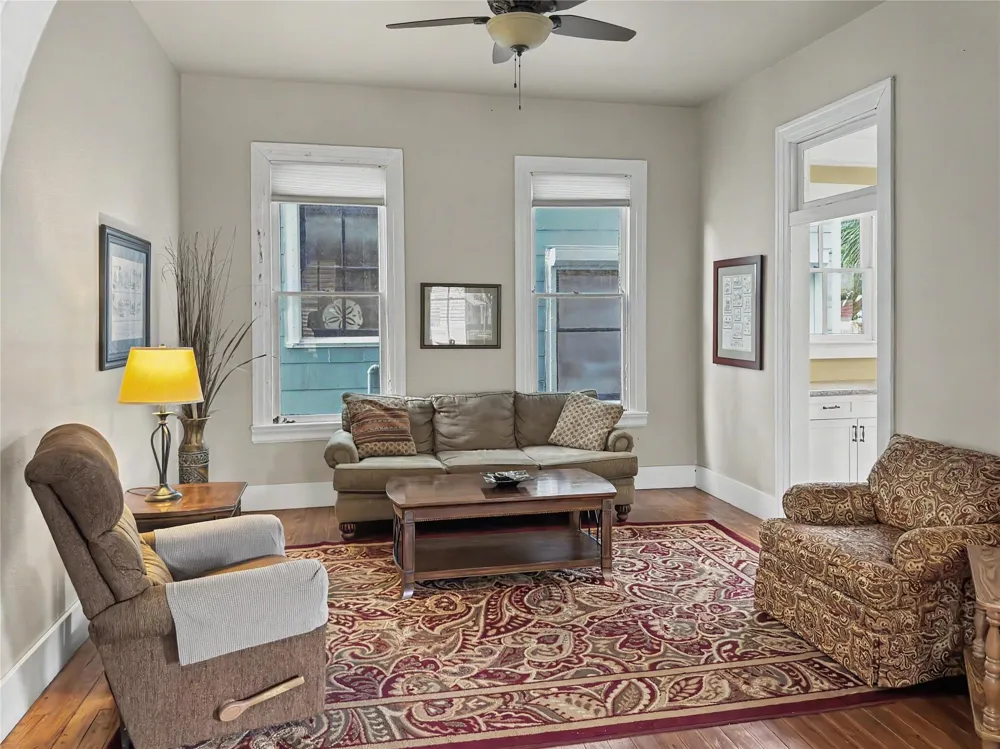 1820 Avenue O Galveston, TX 77550