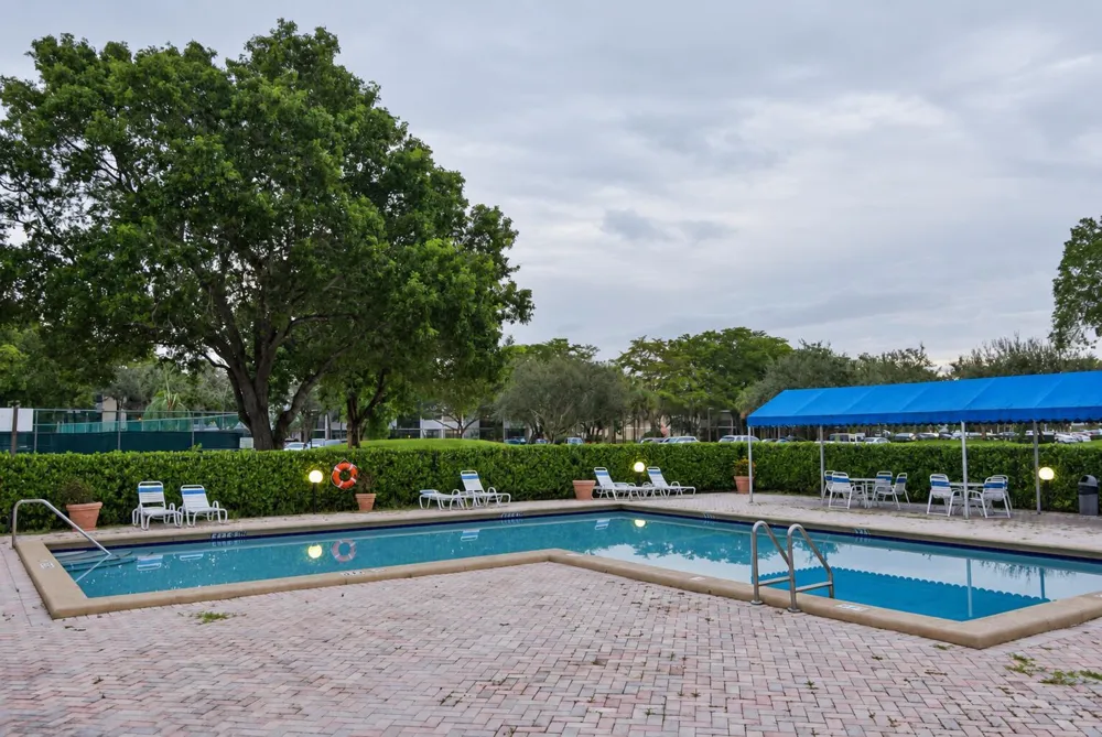 16500 Golf Club Road #301 Weston, FL 33326