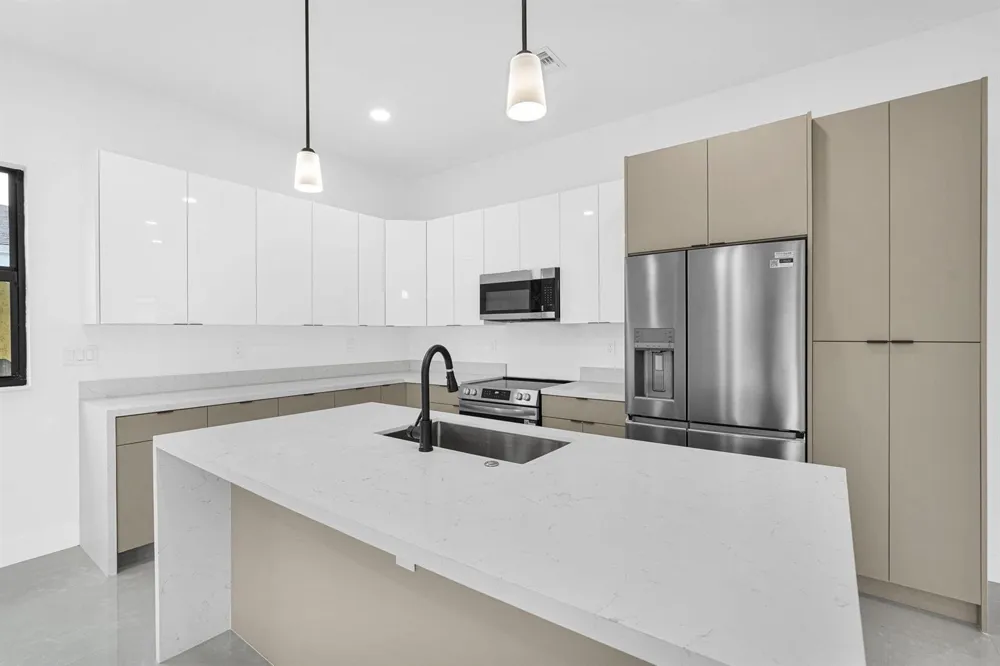 2540 NW 14TH COURT Fort Lauderdale, FL 33311