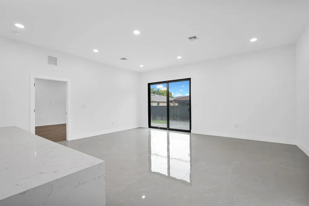 2540 NW 14TH COURT Fort Lauderdale, FL 33311