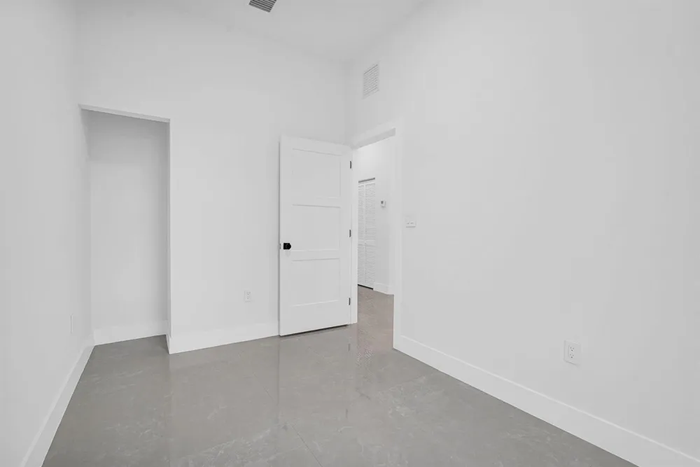 2540 NW 14TH COURT Fort Lauderdale, FL 33311