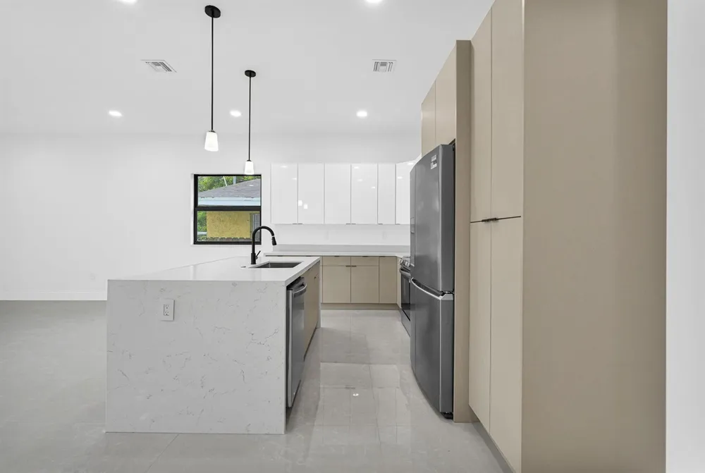 2540 NW 14TH COURT Fort Lauderdale, FL 33311