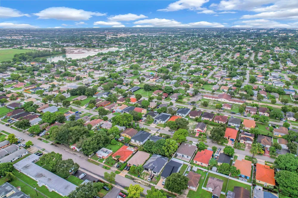 2540 NW 14TH COURT Fort Lauderdale, FL 33311