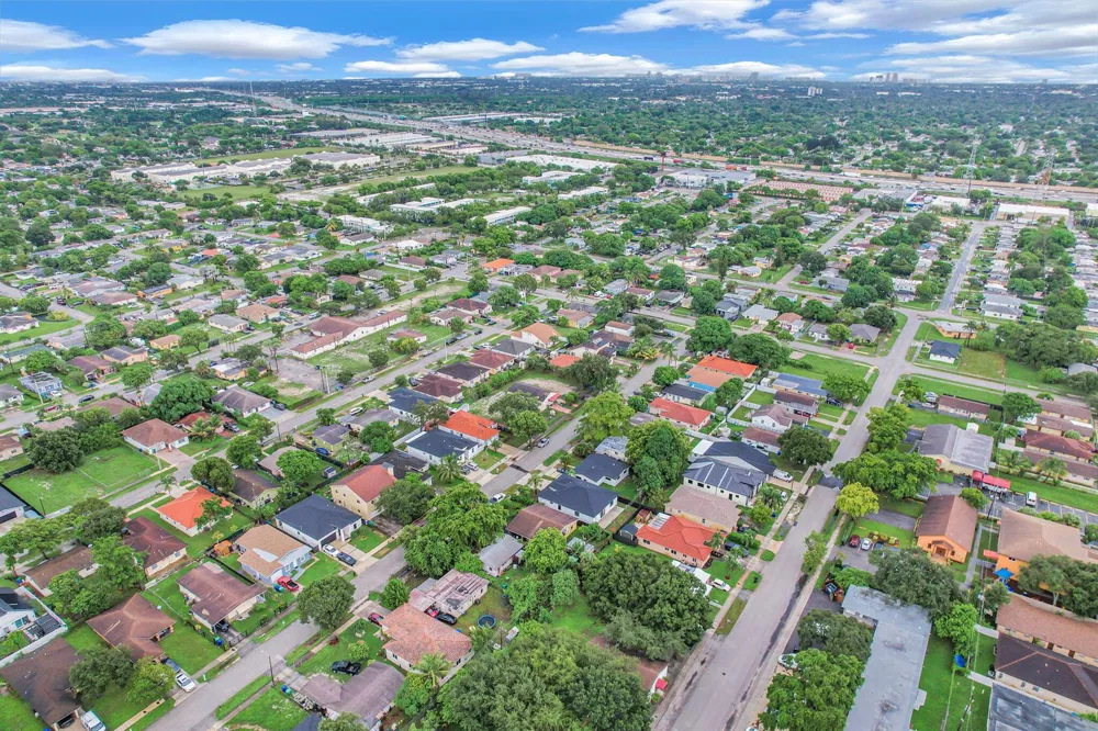 2540 NW 14TH COURT Fort Lauderdale, FL 33311