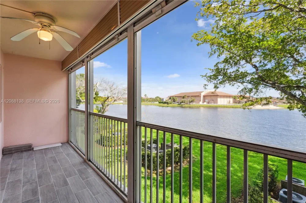 1301 SW 134th Way #213B Pembroke Pines, FL 33027
