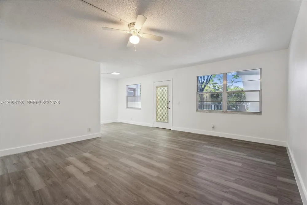 1301 SW 134th Way #213B Pembroke Pines, FL 33027