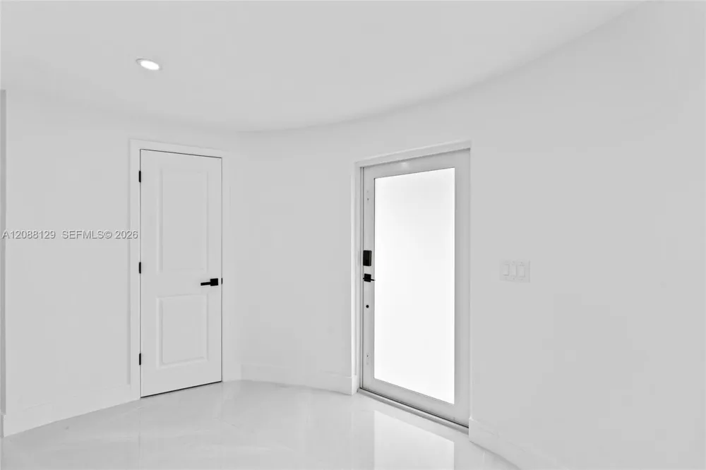 719 SW 25th Ave #719 Boynton Beach, FL 33435