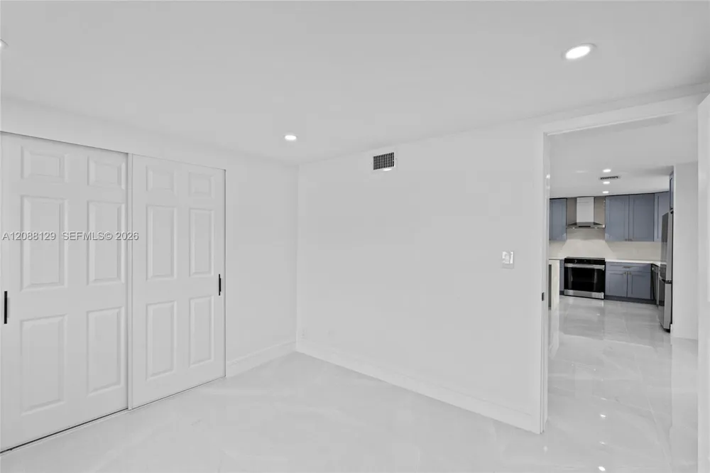 719 SW 25th Ave #719 Boynton Beach, FL 33435