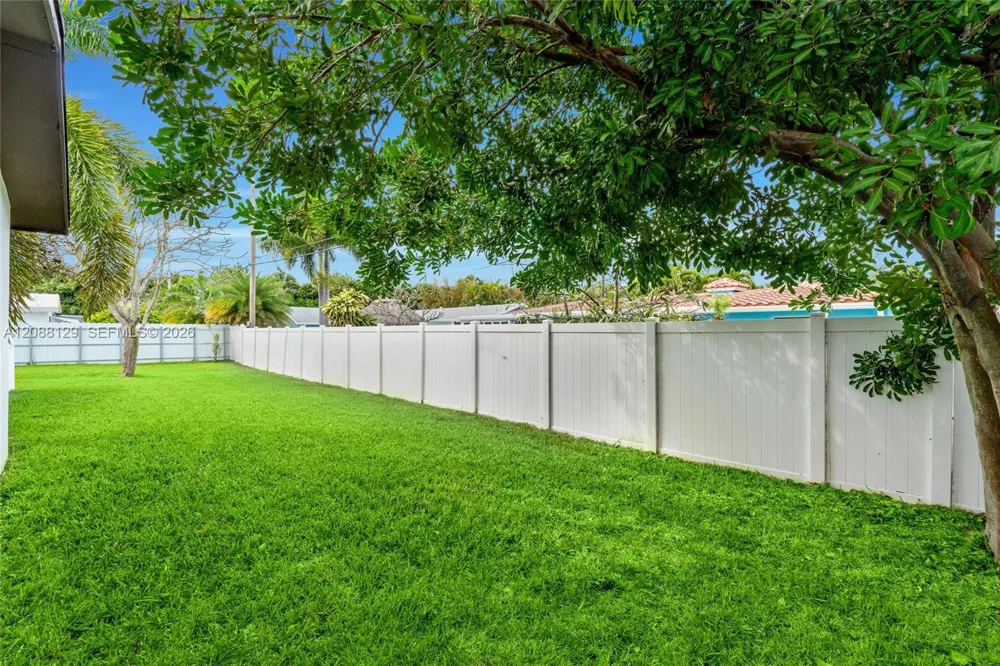 719 SW 25th Ave #719 Boynton Beach, FL 33435