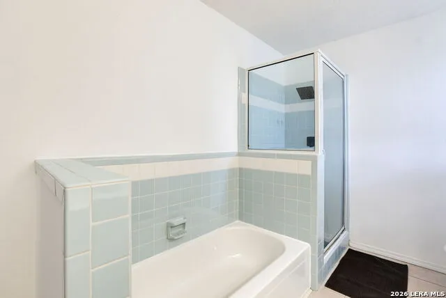 2315 Encino Pt San Antonio, TX 78259