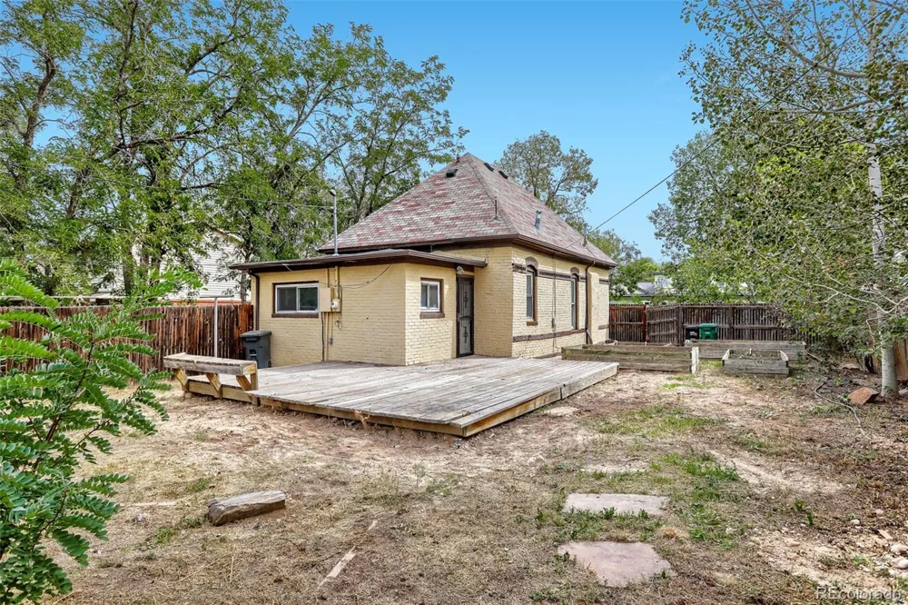 3335 Clayton Denver, CO 80205