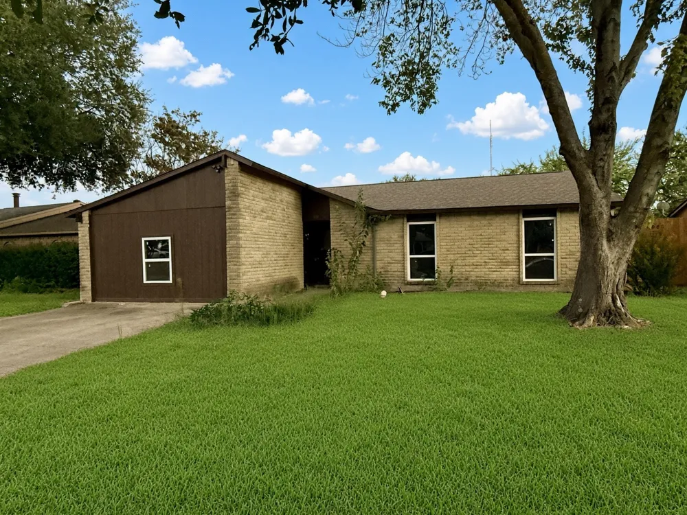 5618 Briarcrest Drive Garland, TX 75043