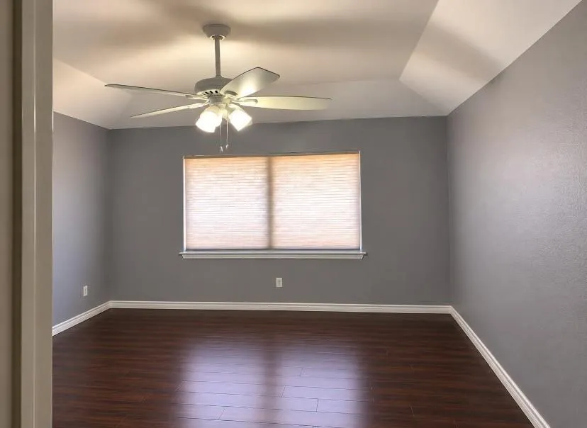 1303 Nightshade Lane Leander, TX 78641